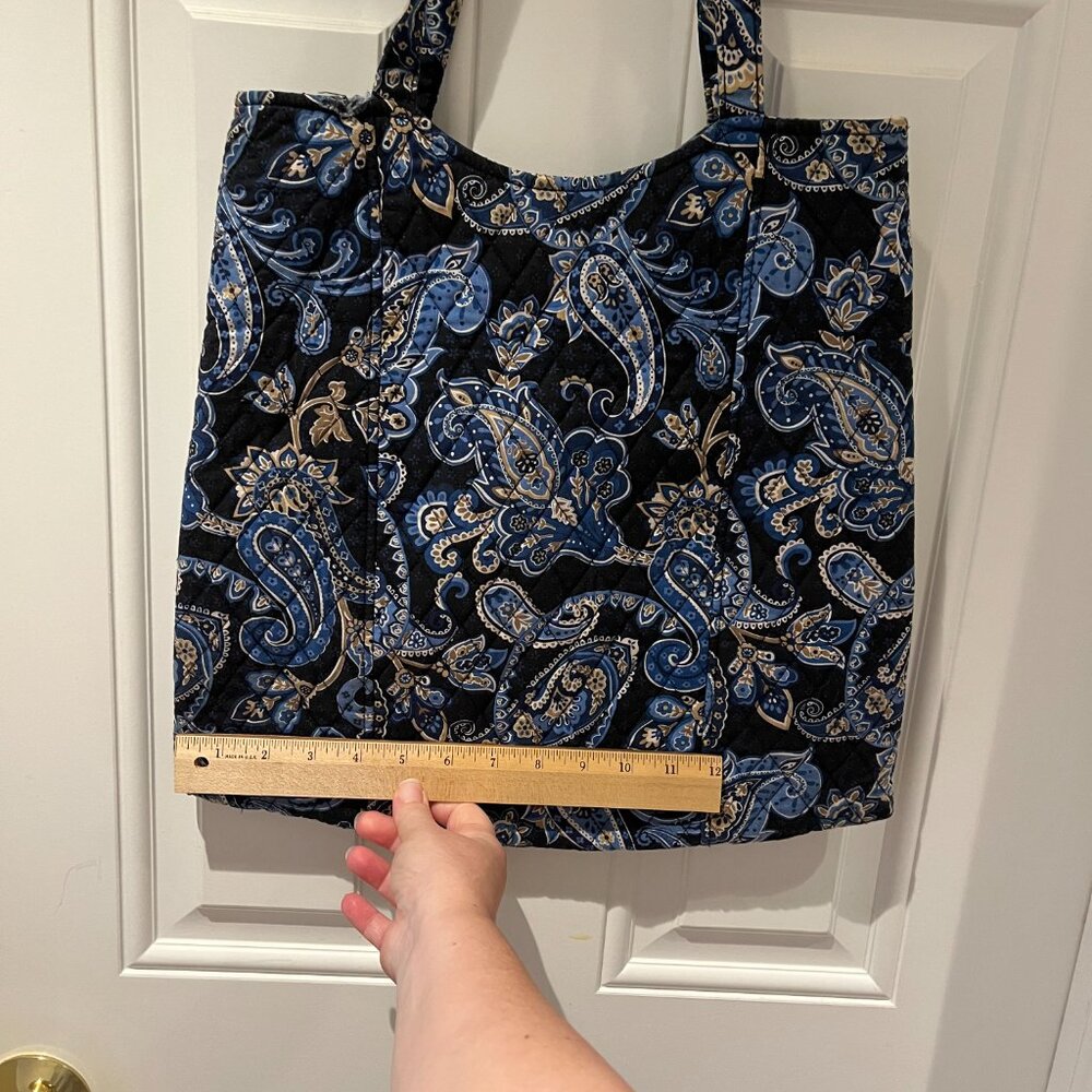 Curvy Tote in Windsor Navy by Vera Bradley - Picture 8 of 12